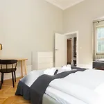 Apartment Warsaw Boduena By Renters Prestige